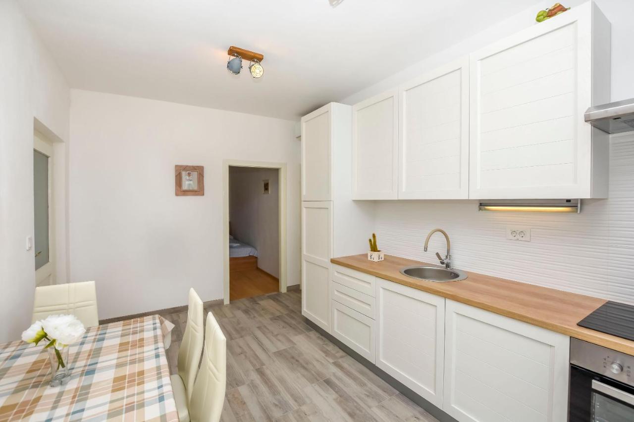 Apartments Dragica 普利莫顿 外观 照片