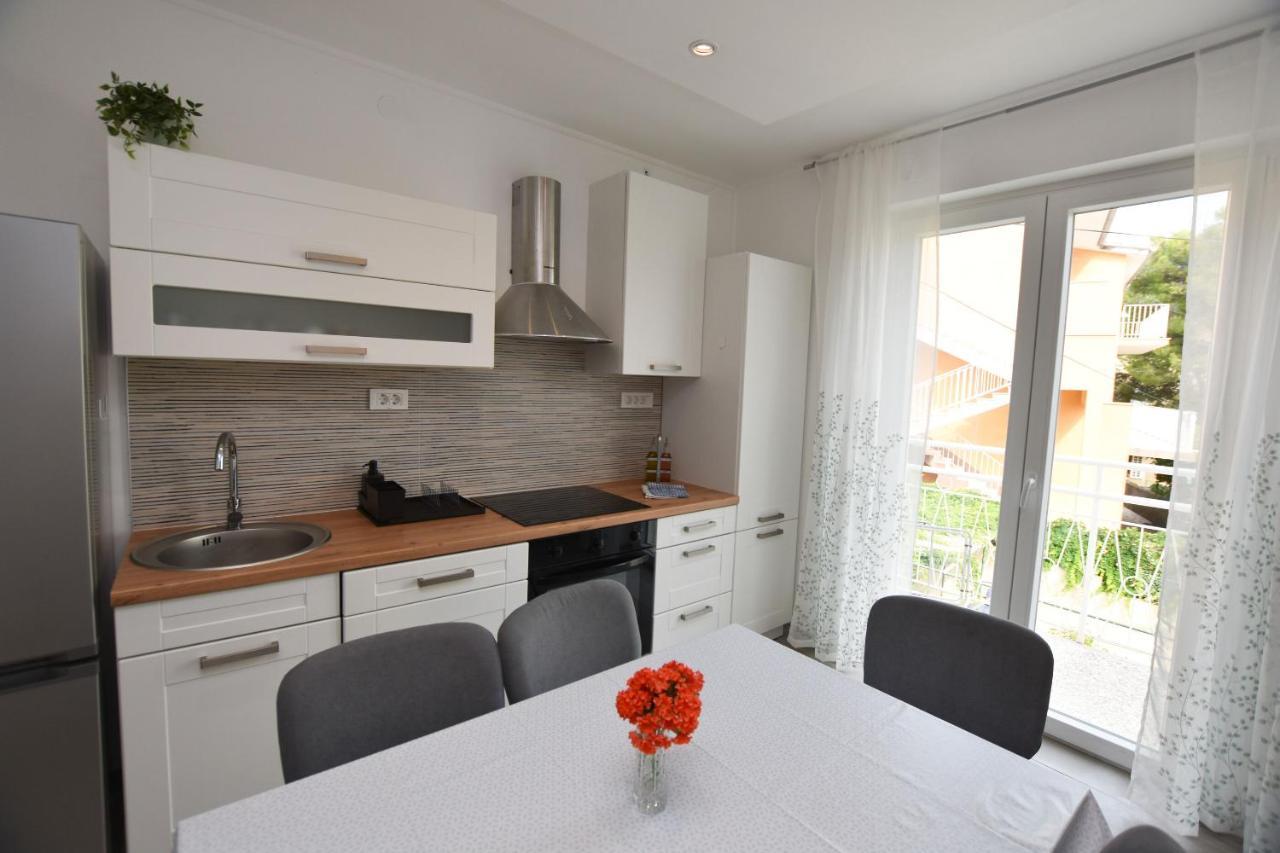Apartments Dragica 普利莫顿 外观 照片