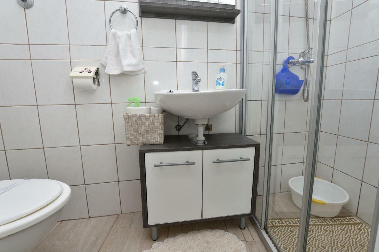 Apartments Dragica 普利莫顿 外观 照片