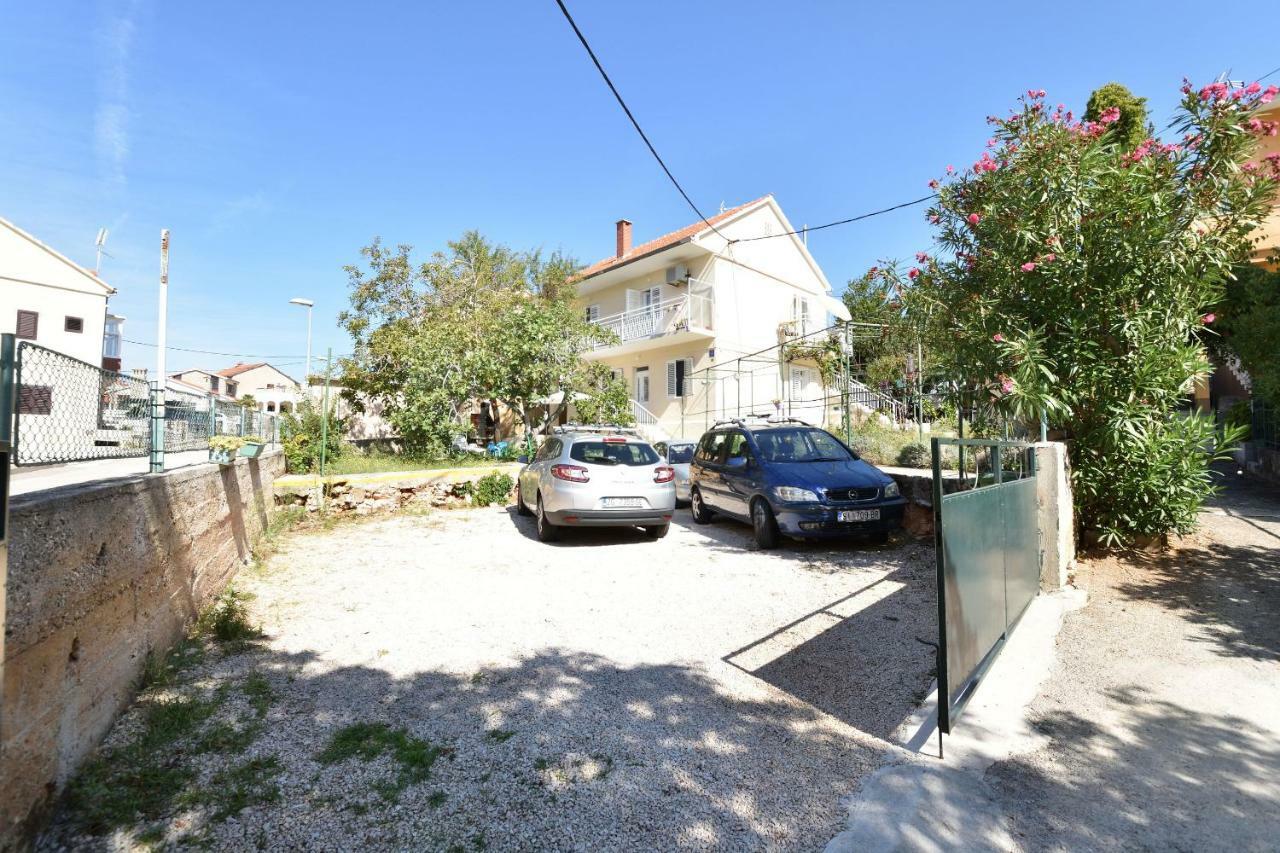 Apartments Dragica 普利莫顿 外观 照片