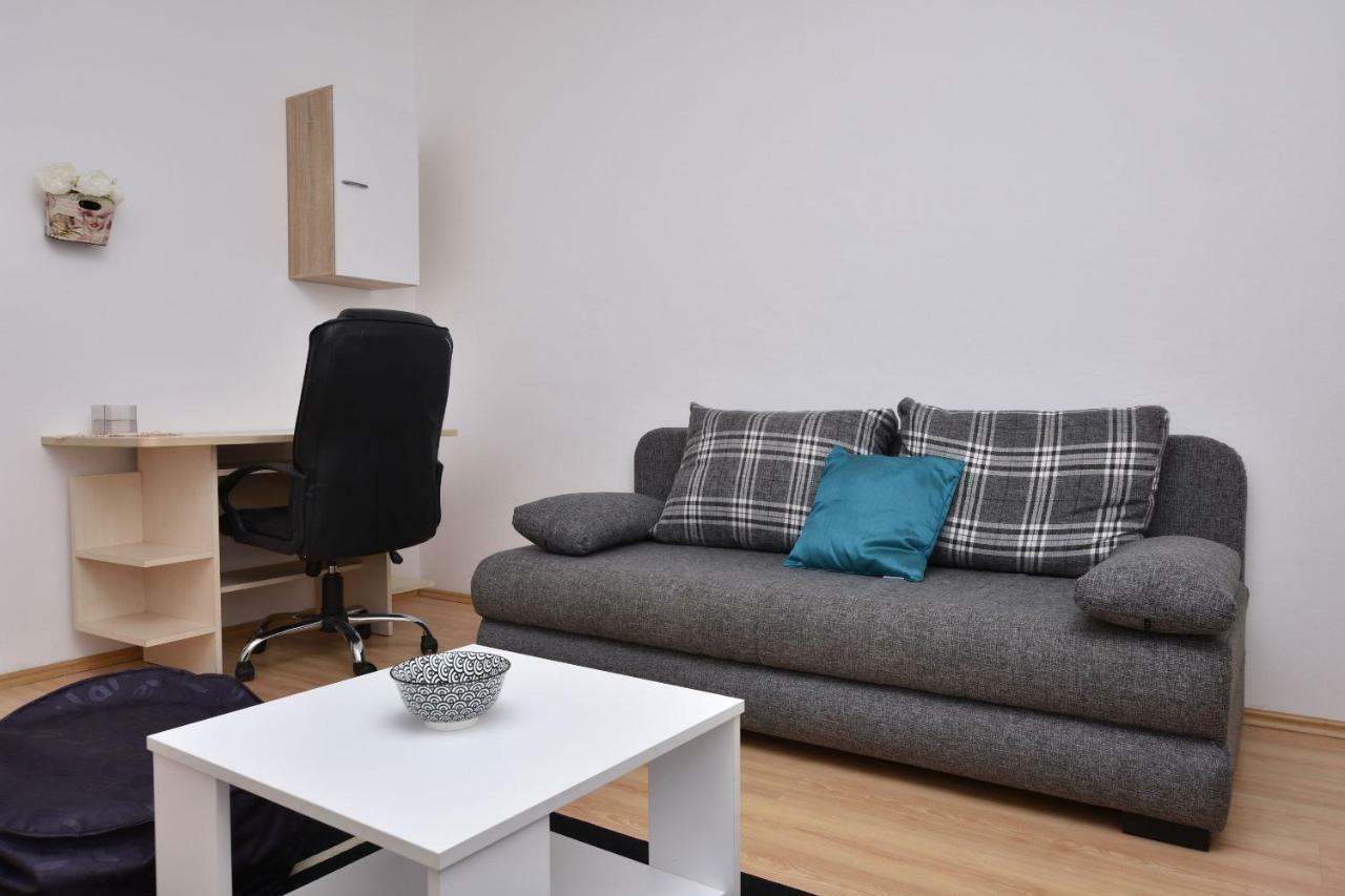Apartments Dragica 普利莫顿 外观 照片